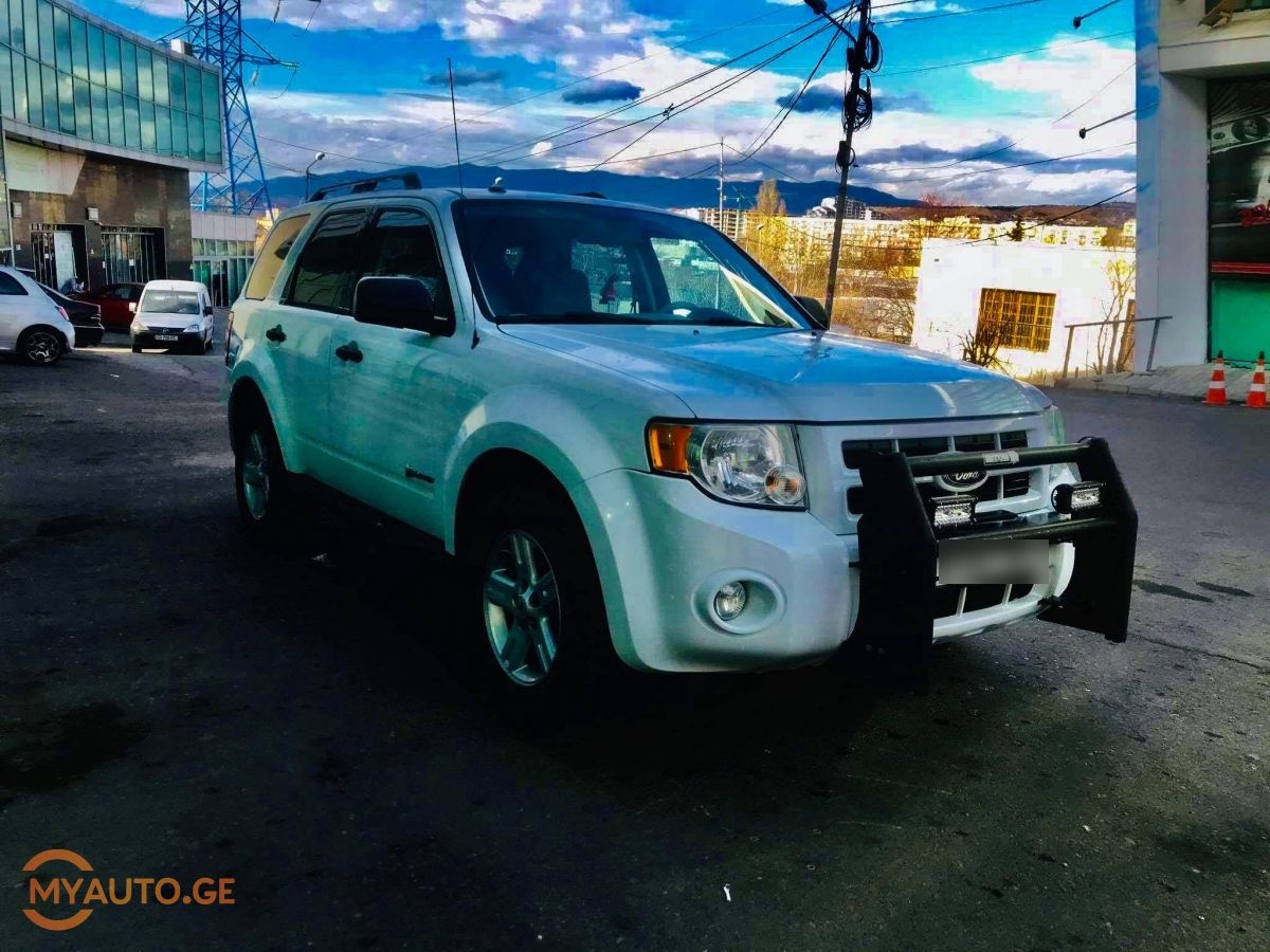 Ford Escape 2010 — photo 2