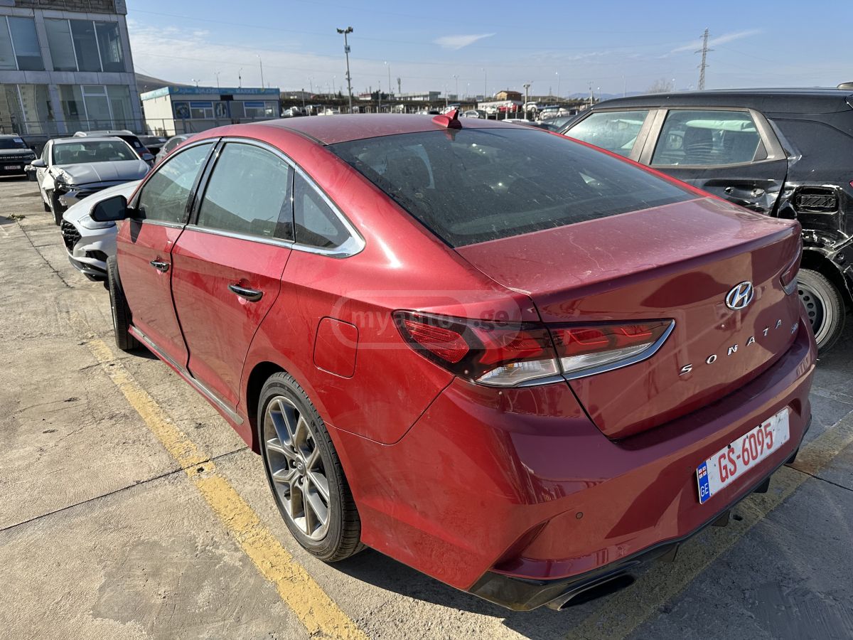 Hyundai Sonata 2018 — photo 2