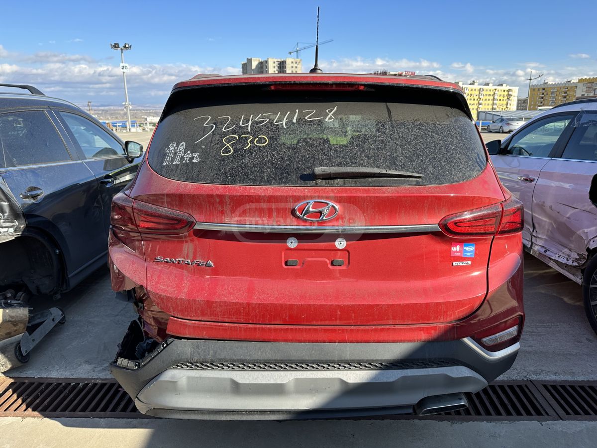 Hyundai Santa FE 2019 — photo 2