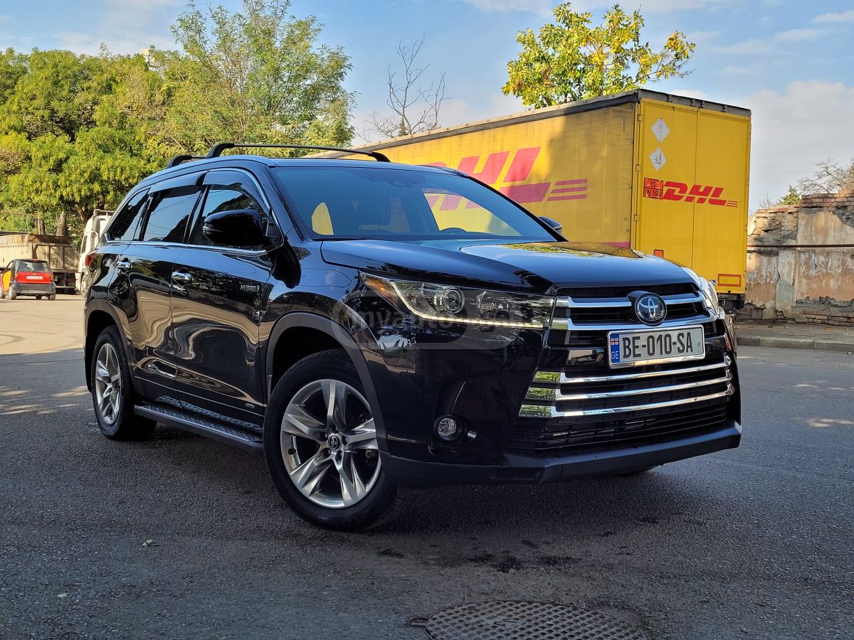 Toyota Highlander 2019 — photo 2