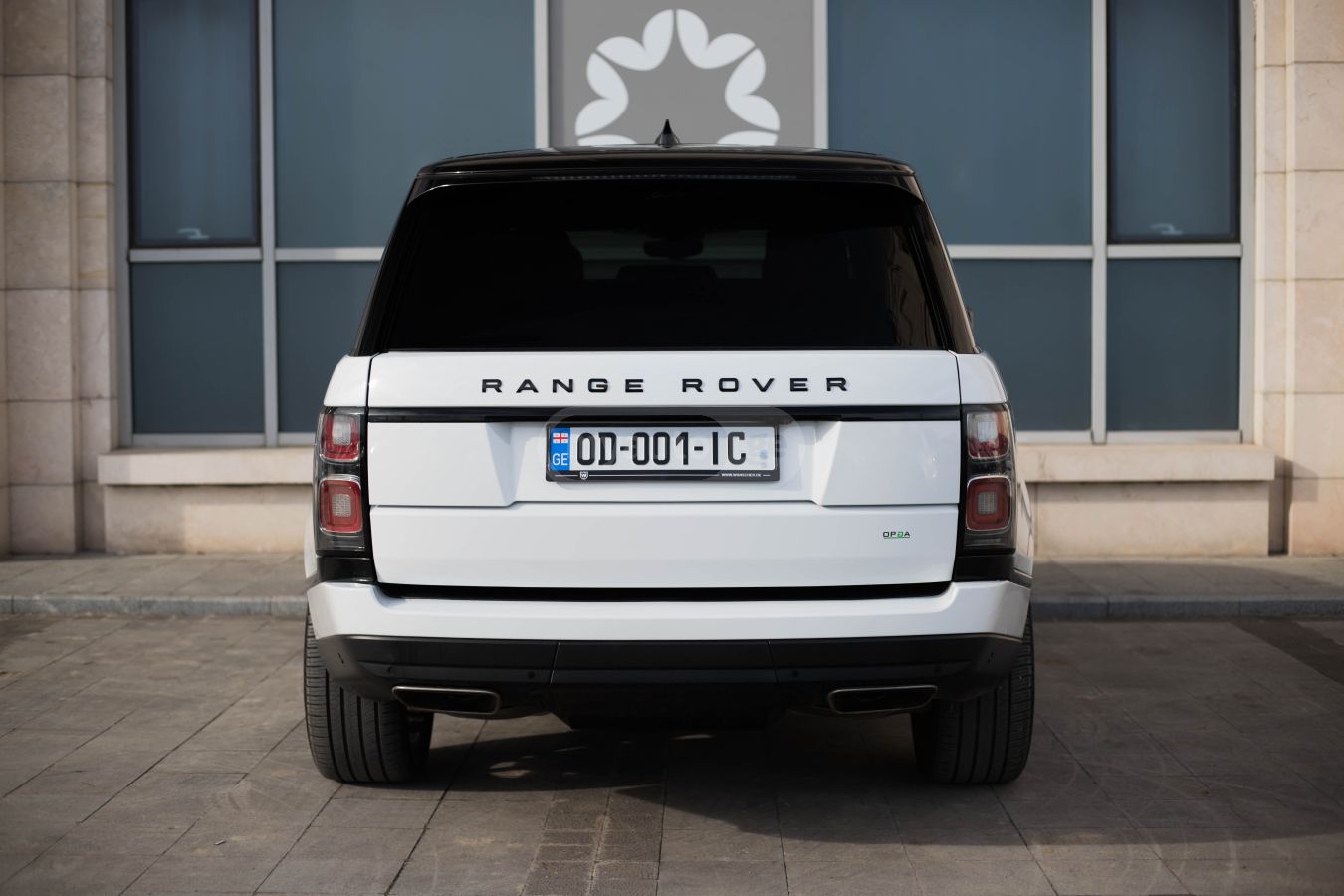 Land Rover Range Rover 2020 — photo 2