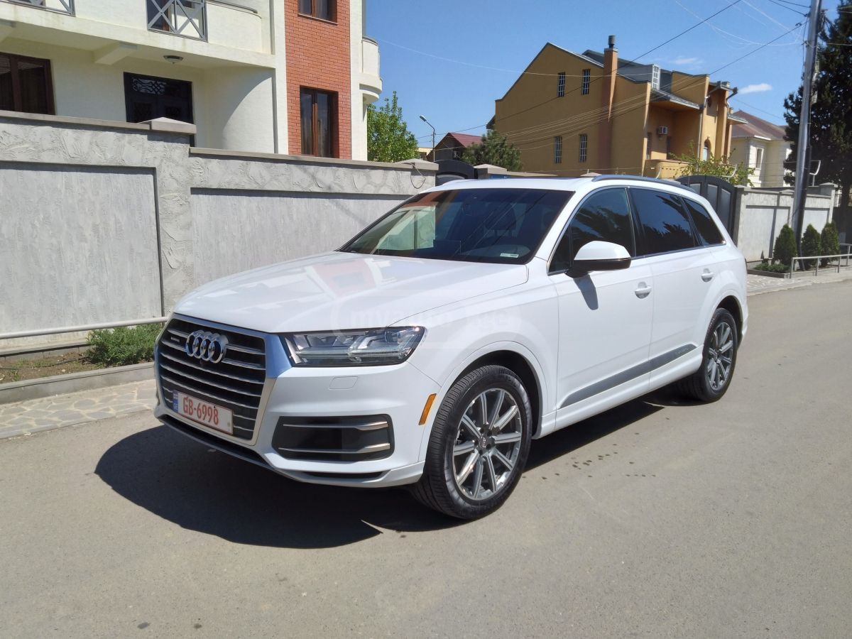 Audi Q7