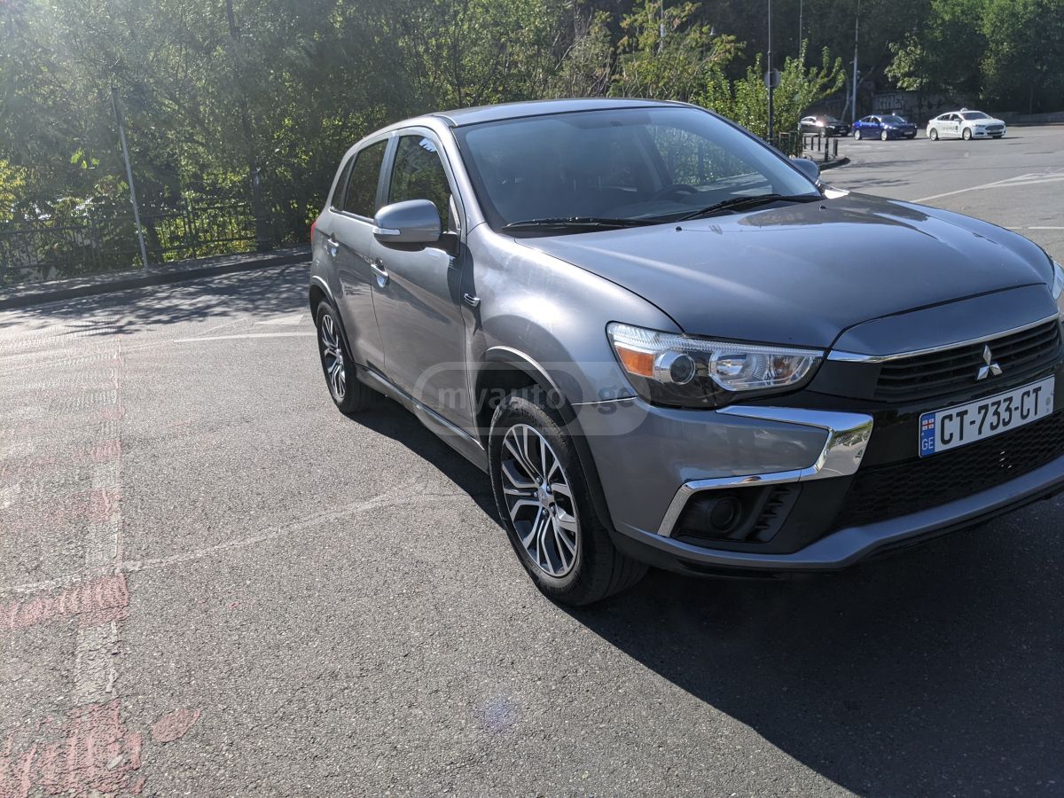 Mitsubishi Outlander Sport 2019 — photo 2