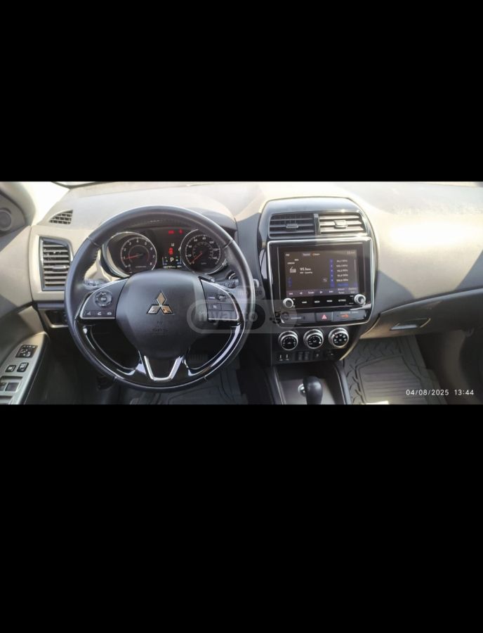 Mitsubishi Outlander Sport 2021 — photo 2