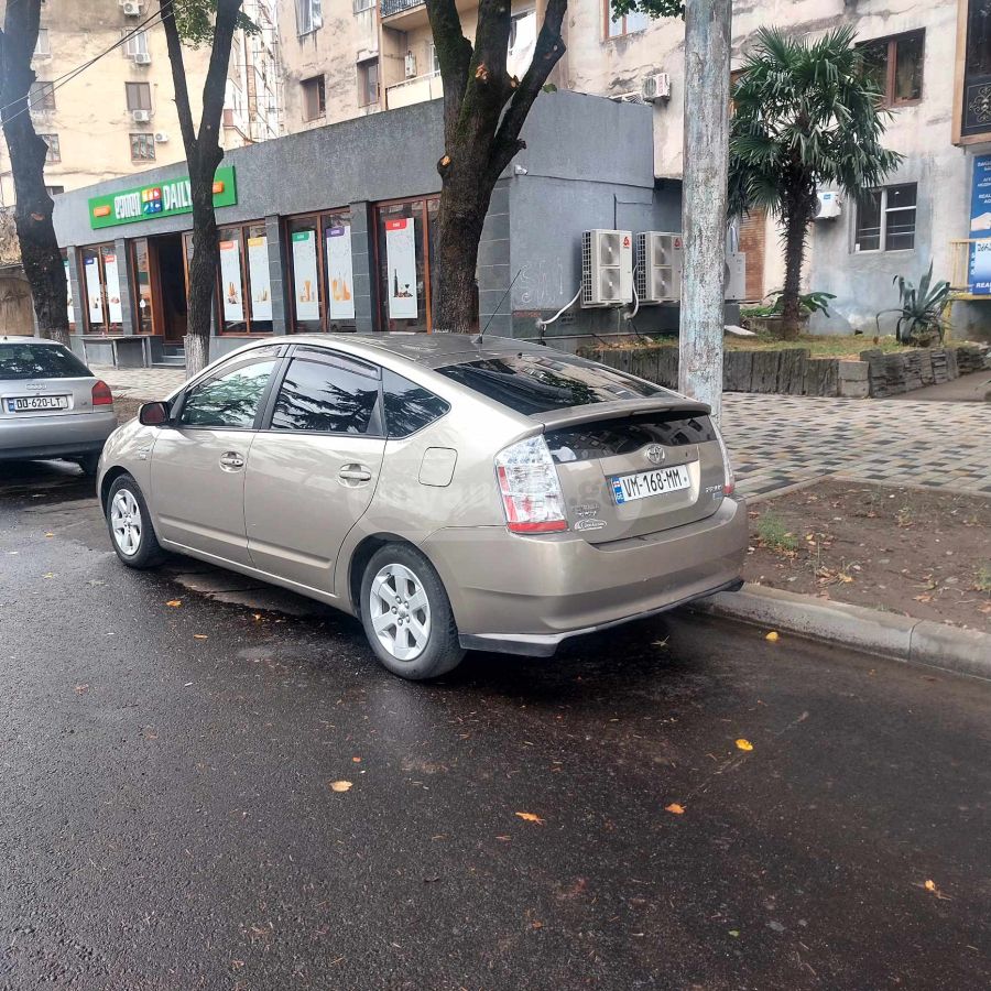 Toyota Prius 2009 — photo 2