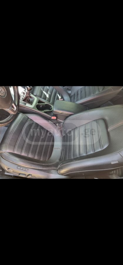 Volkswagen CC 2009 — photo 2