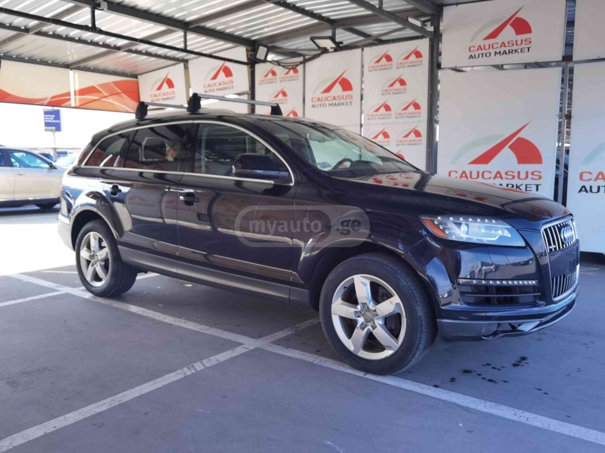 Audi Q7 2013 — photo 2