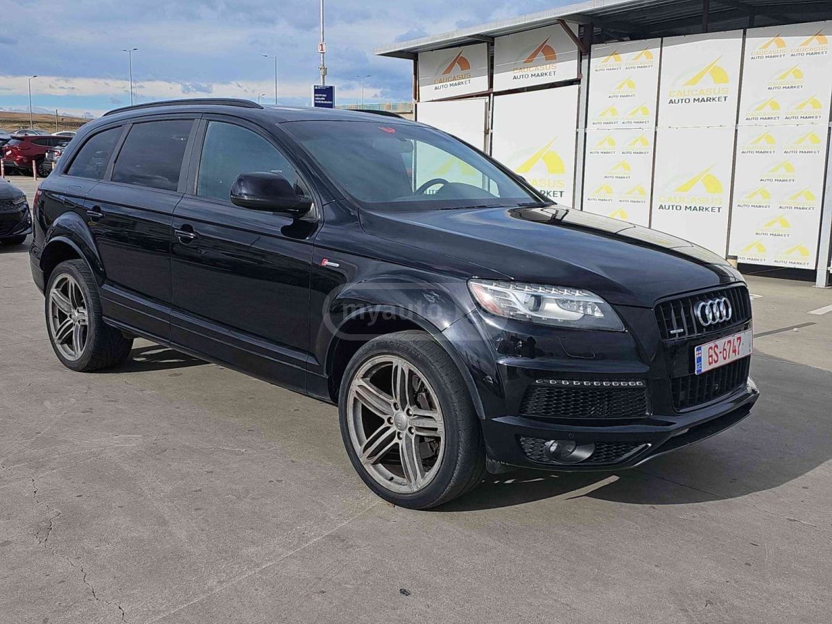 Audi Q7 2013 — photo 2