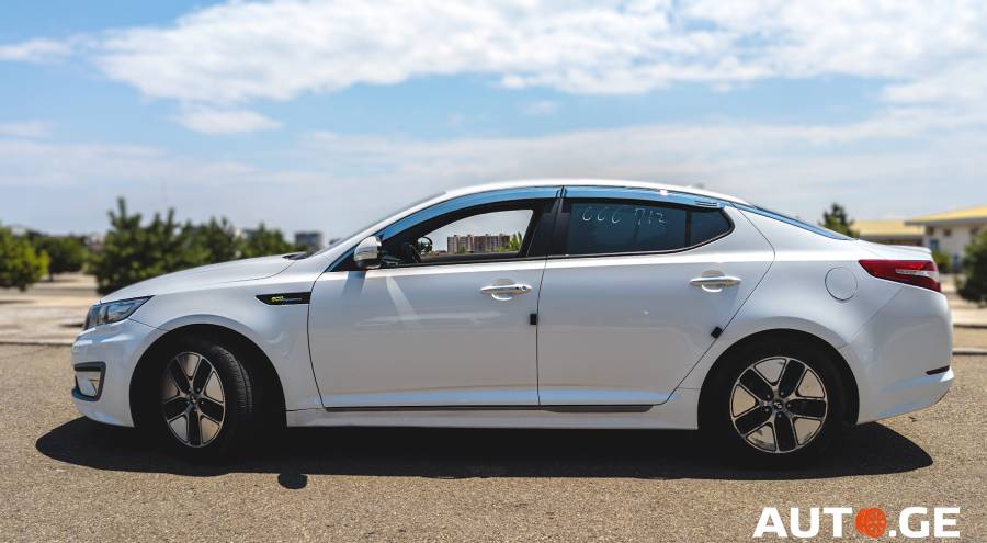 Kia Optima 2012 — photo 2