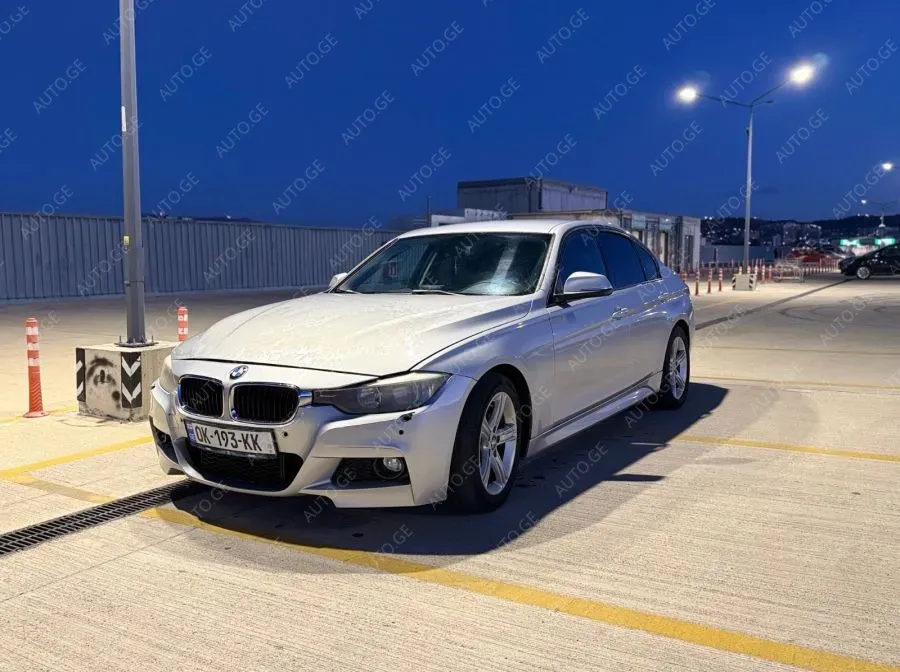 BMW 320
