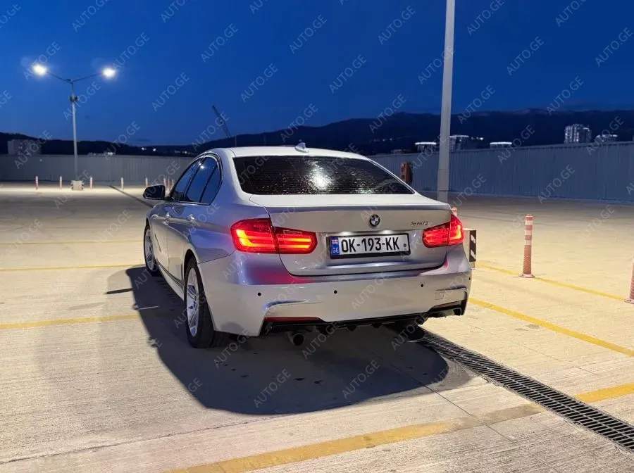 BMW 320 2014 — photo 2