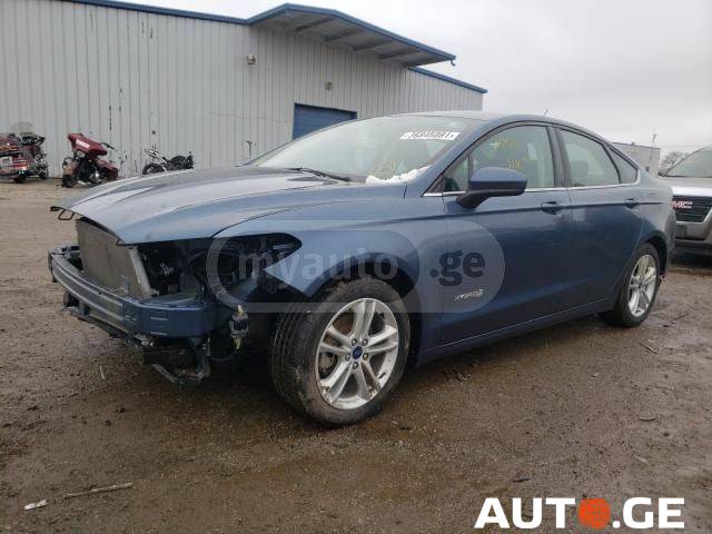 Ford Fusion 2018 — photo 2