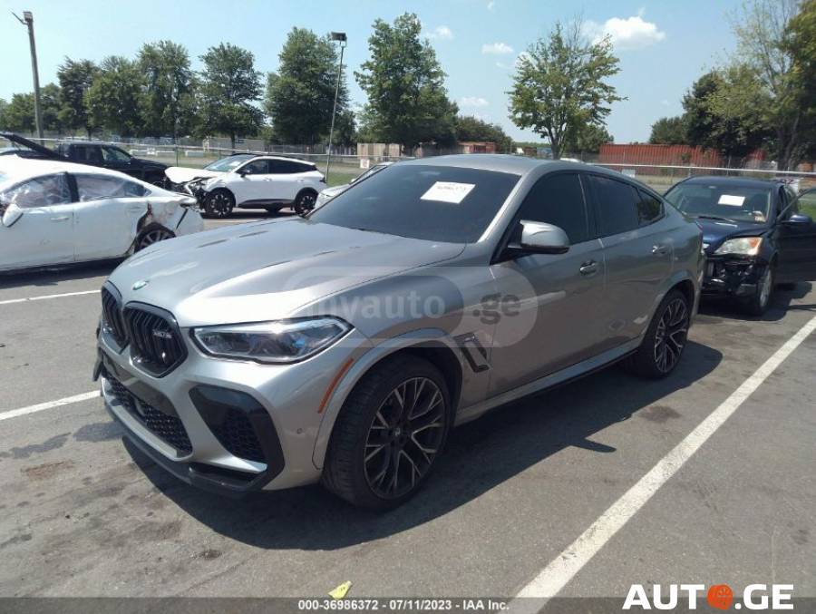 BMW X6-M 2021 — photo 2