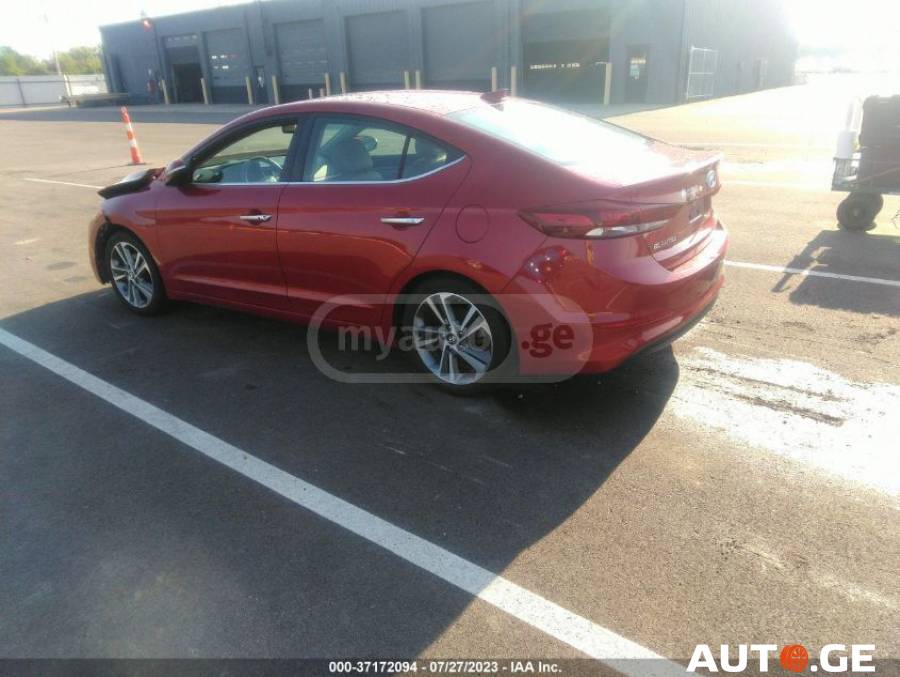 Hyundai Elantra 2017 — photo 2