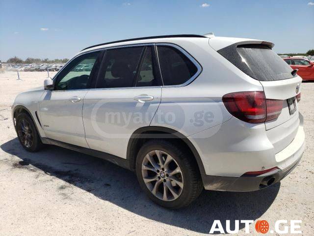 BMW X5 2016 — photo 2