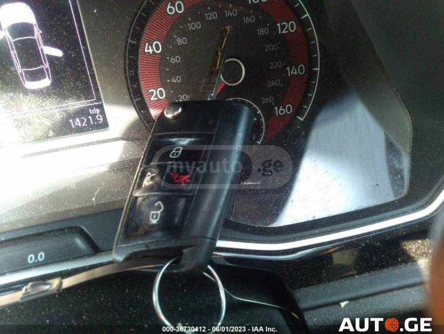 Volkswagen Jetta 2020 — photo 2