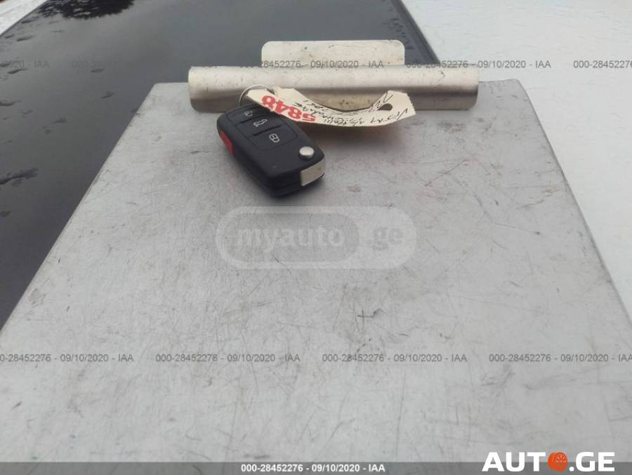 Volkswagen Jetta 2017 — photo 2