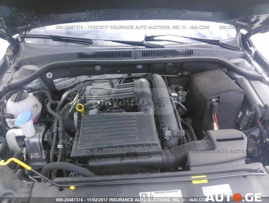 Volkswagen Jetta 2016 — photo 2