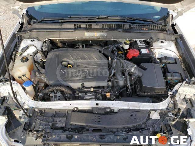 Ford Fusion 2017 — photo 2