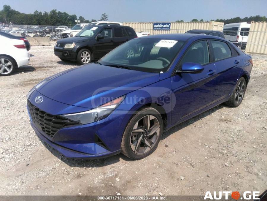 Hyundai Elantra 2023 — photo 2
