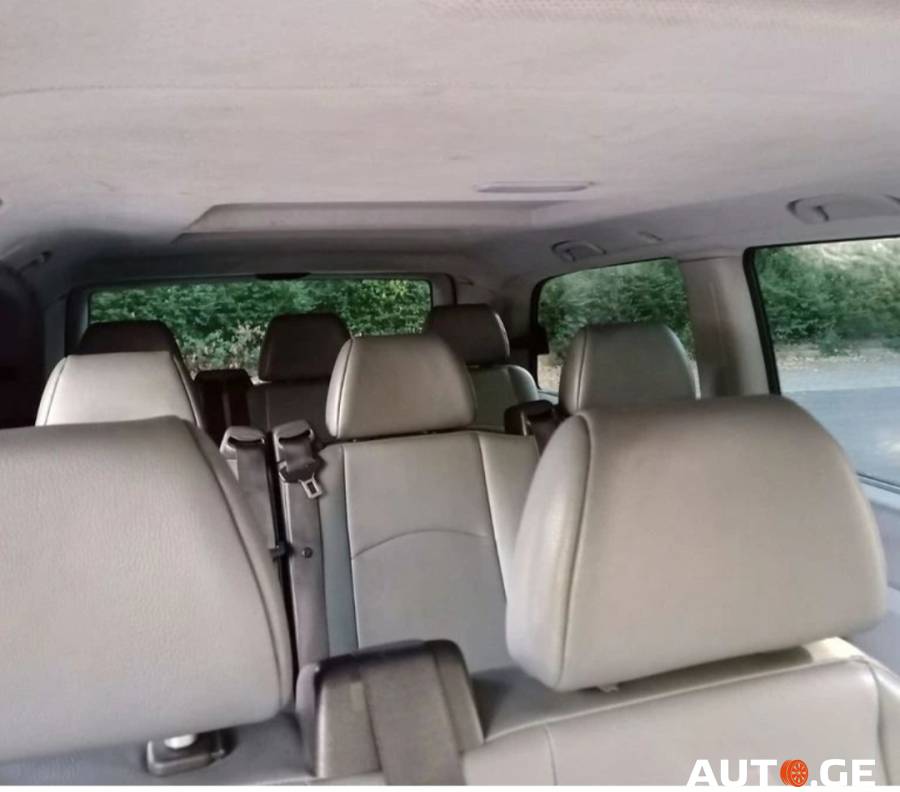 Mercedes-Benz Vito 2010 — photo 2