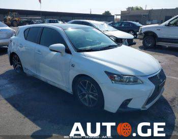 Lexus Ct-200H