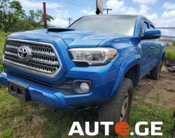 Toyota Tacoma