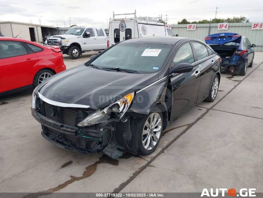 Hyundai Sonata 2013 — photo 2