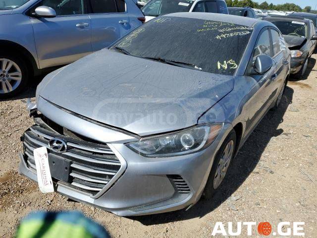Hyundai Elantra 2017 — photo 2