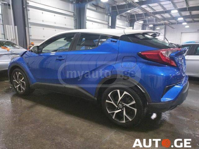 Toyota C-HR 2018 — photo 2