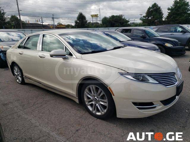 Lincoln MKZ 2014 — photo 2