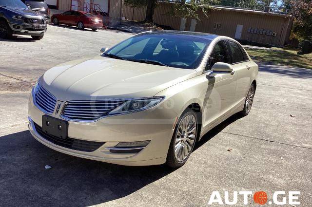 Lincoln MKZ 2015 — photo 2
