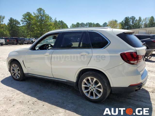 BMW X5 2014 — photo 2