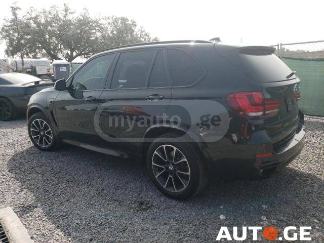 BMW X5 2017 — photo 2