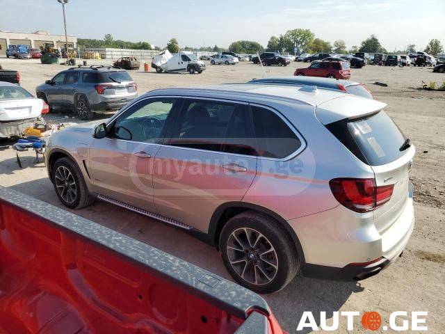 BMW X5 2016 — photo 2