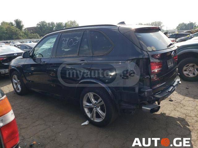 BMW X5 2015 — photo 2