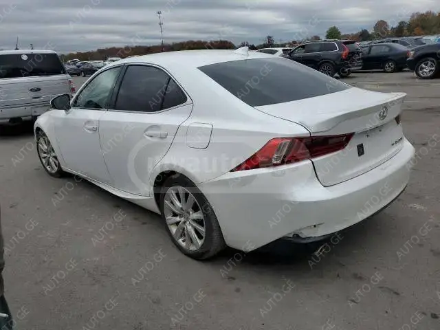 Lexus Is-300-Lexus 2016 — photo 2