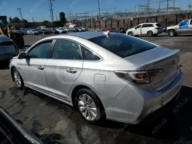 Hyundai Sonata 2016 — photo 2