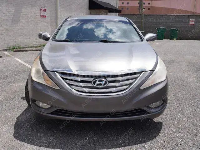 Hyundai Sonata 2013 — photo 2