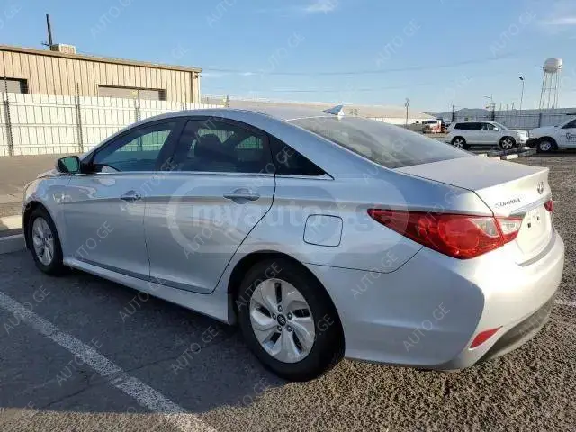 Hyundai Sonata 2014 — photo 2