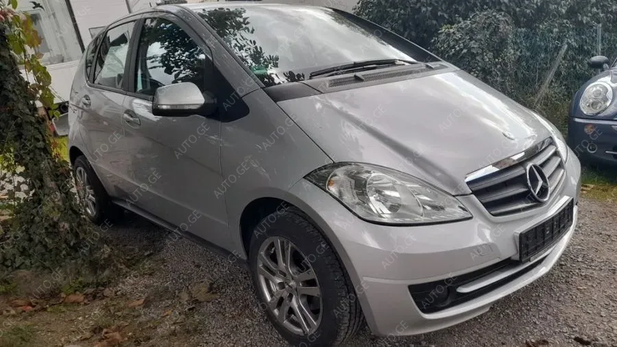 Mercedes-Benz A-170A 2008 — photo 2