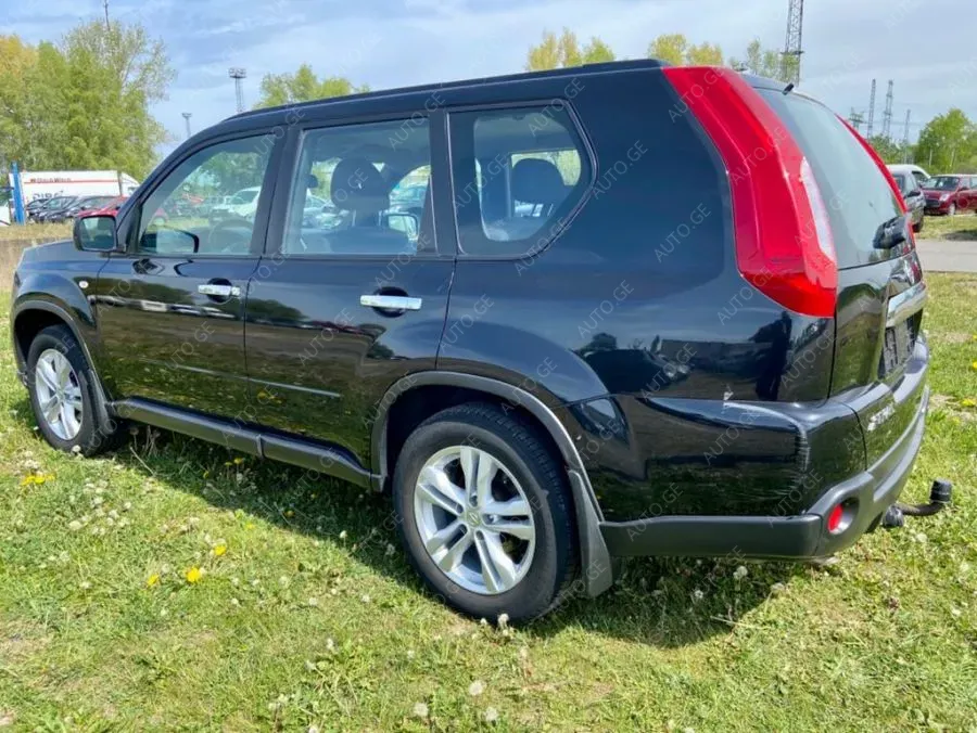 Nissan X-Trail 2012 — photo 2