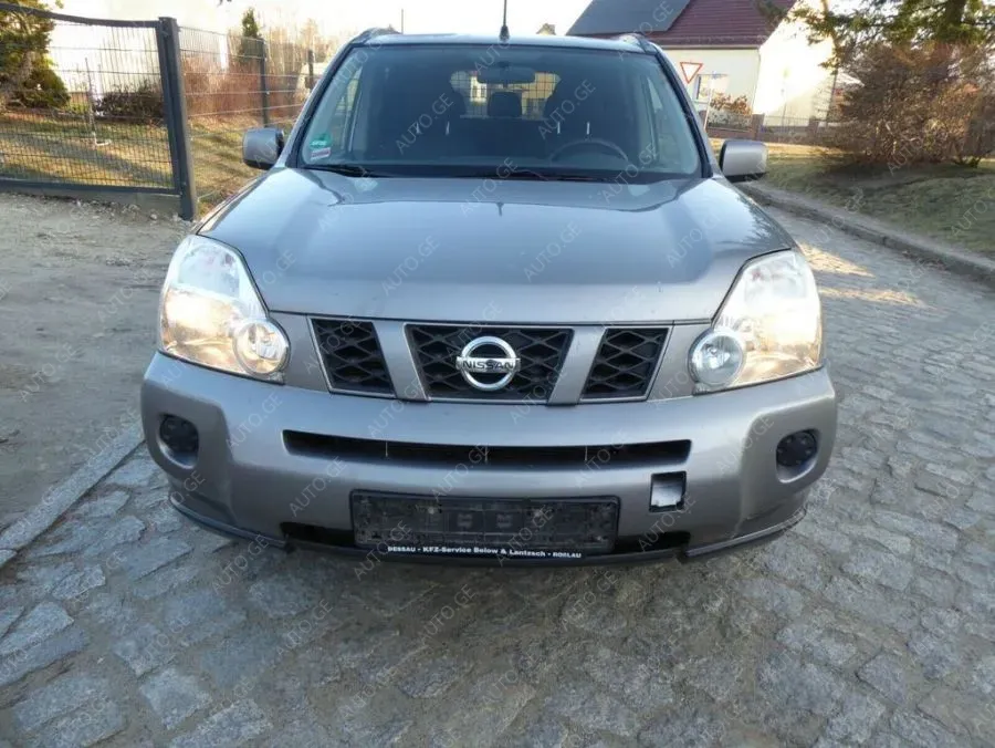Nissan X-Trail 2012 — photo 2