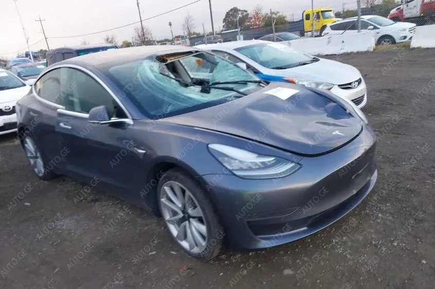 Tesla Model-3-Tesla 2020 — photo 2