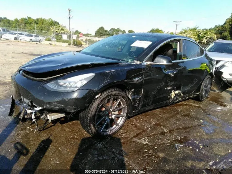 Tesla Model-3-Tesla 2018 — photo 2