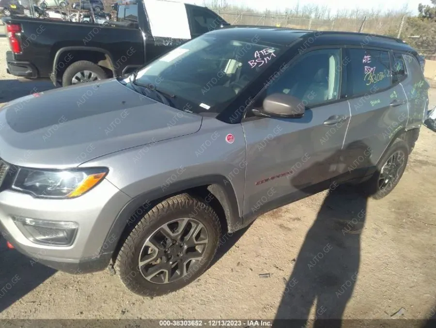 Jeep Compass 2021 — photo 2