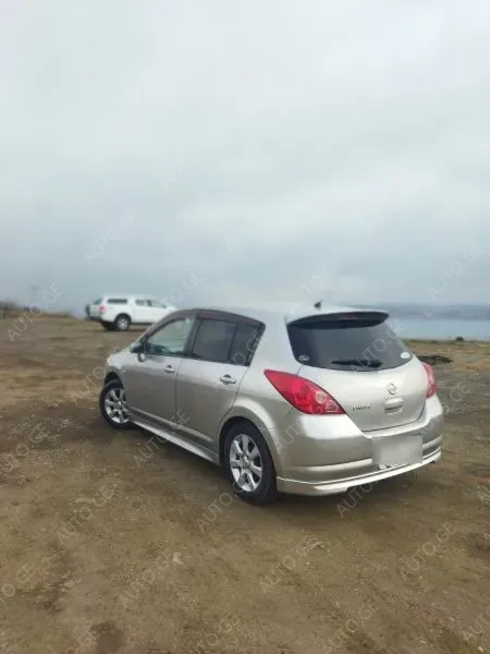 Nissan Tiida 2006 — photo 2