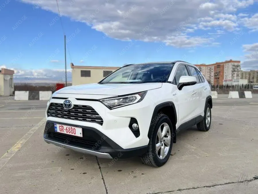 Toyota RAV4 2020 — photo 2