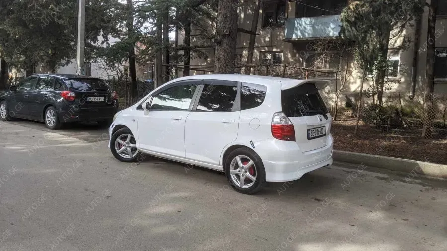 Honda Fit 2006 — photo 2