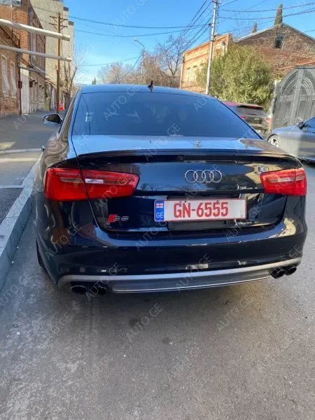 Audi S6 2013 — photo 2